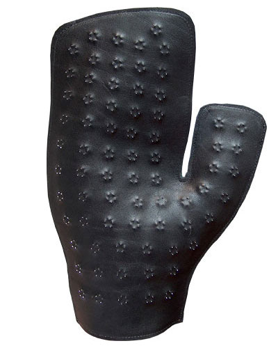 Spanking-Handschuh aus Leder mit spitzen Dornen