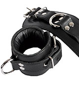 (Bild für) Handfesseln aus Leder - gepolstert - mit D-Ringen